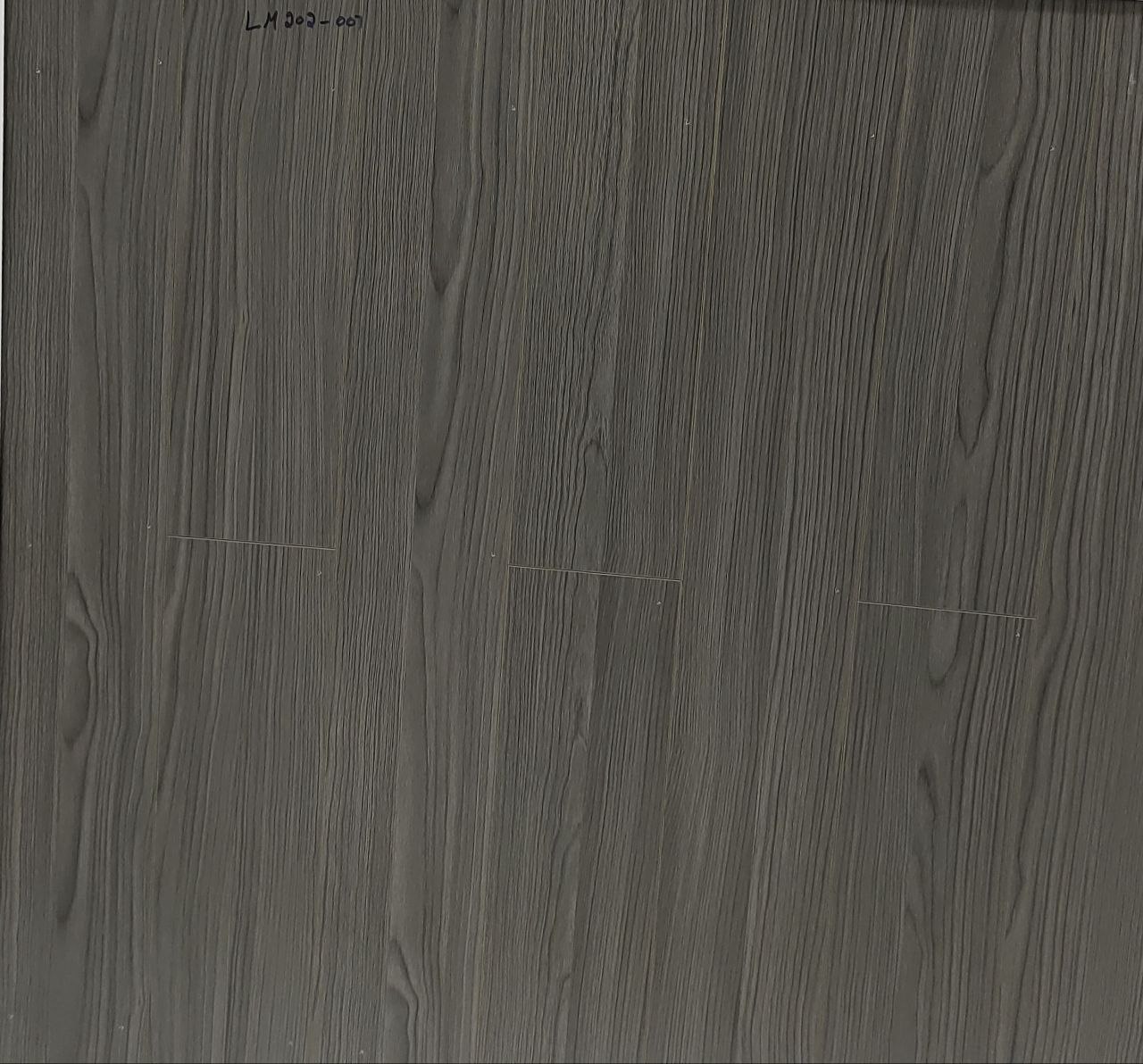 LM202 LAMINATE  18.96 SQFT10 PCS