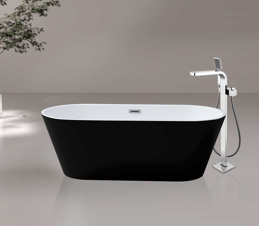 FREESTANDING WHITE&BLK TUB 60X30