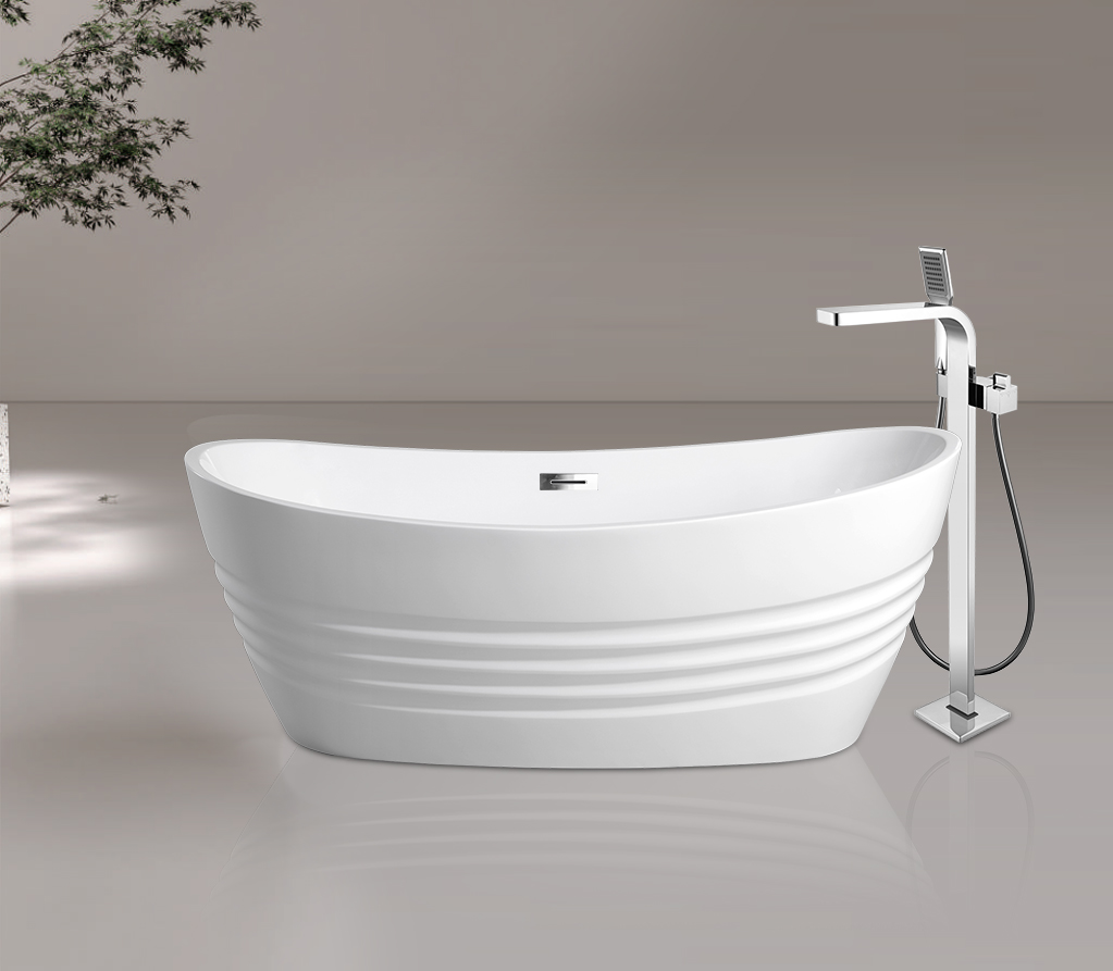 FREESTANDING  WHITE TUB 66X32