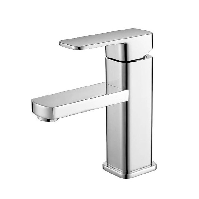VANITY FAUCET CM8175BN