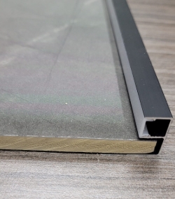 5X3000 LED STRIP SIDE INSERT BLK