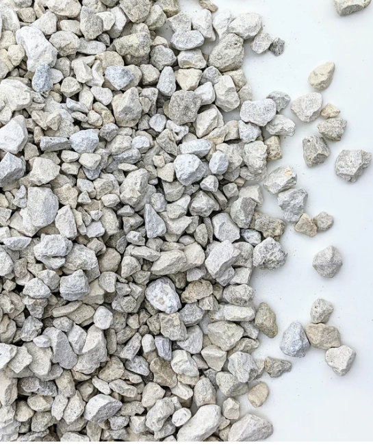 3/4 CLEAR STONE GRAVEL