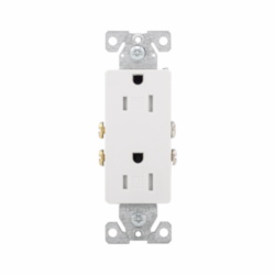 TR1107 15 AMP PLUG
